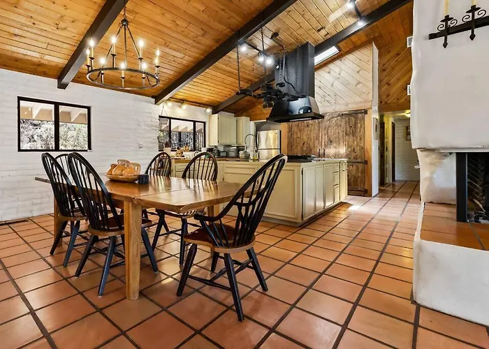 Scenic Spanish Rancho - Breathtaking Views