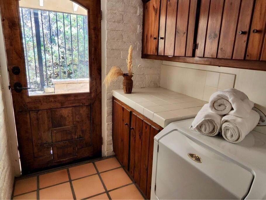 Scenic Spanish Rancho - Breathtaking Views Holiday home Three Rivers