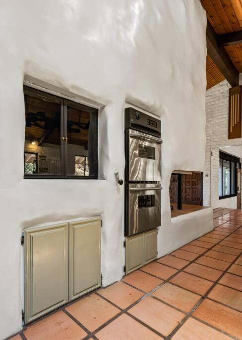 Scenic Spanish Rancho - Breathtaking Views Holiday home Three Rivers