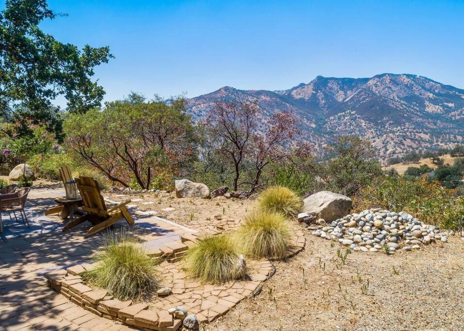 Scenic Spanish Rancho - Breathtaking Views Three Rivers